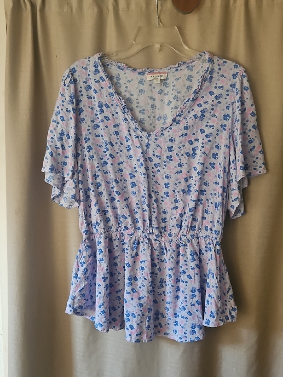 Andree Tops - EUC Anthro Andree Top